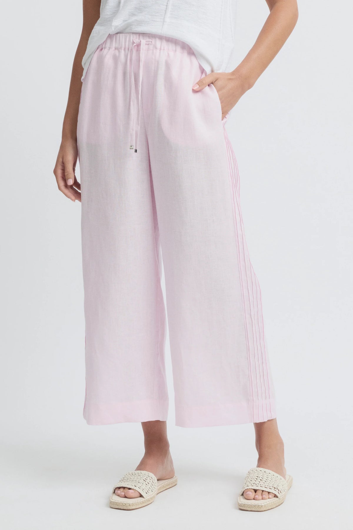 Tirari Pintuck Pant | Yarra Trail